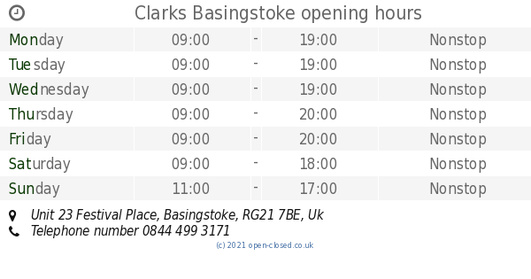 clarks christmas opening hours